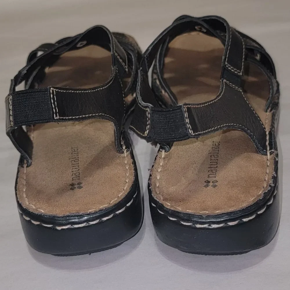 Naturalizer Craft Black Leather Strappy Comfort Sandals w Thick Stitching Sz 9.5